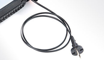 Пылесос THOMAS, длинный сетевой шнур с автоматической смоткой обеспечивает большой радиус действия и комфорт