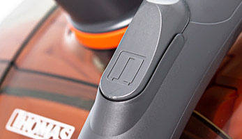 Cycloon Hybrid Family&Pets, mechanical power control on the hose handle for delicate cleaning of fine textiles