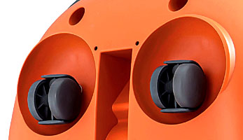 THOMAS Twin Aquawash Pet, front running rollers for easy movement and overcoming obstacles