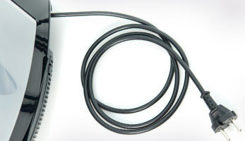 Thomas Twin, автоматическая смотка сетевого шнура и большой радиус действия для удобной уборки от одной розетки