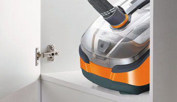 Моющий пылесос THOMAS Pet&Family Parquet Pro - компактные размеры позволяют хранить прибор в шкафу