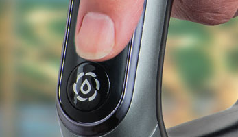 Аккумуляторный моющий пылесос AquaFloorCleaner Cordless, режимы стерилизации и самоочистки для вашего комфорта