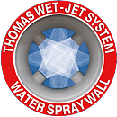 Знак технологии подавления пыли THOMAS WET-JET, скрещенные струи воды (водяная стена) в красном кружке 