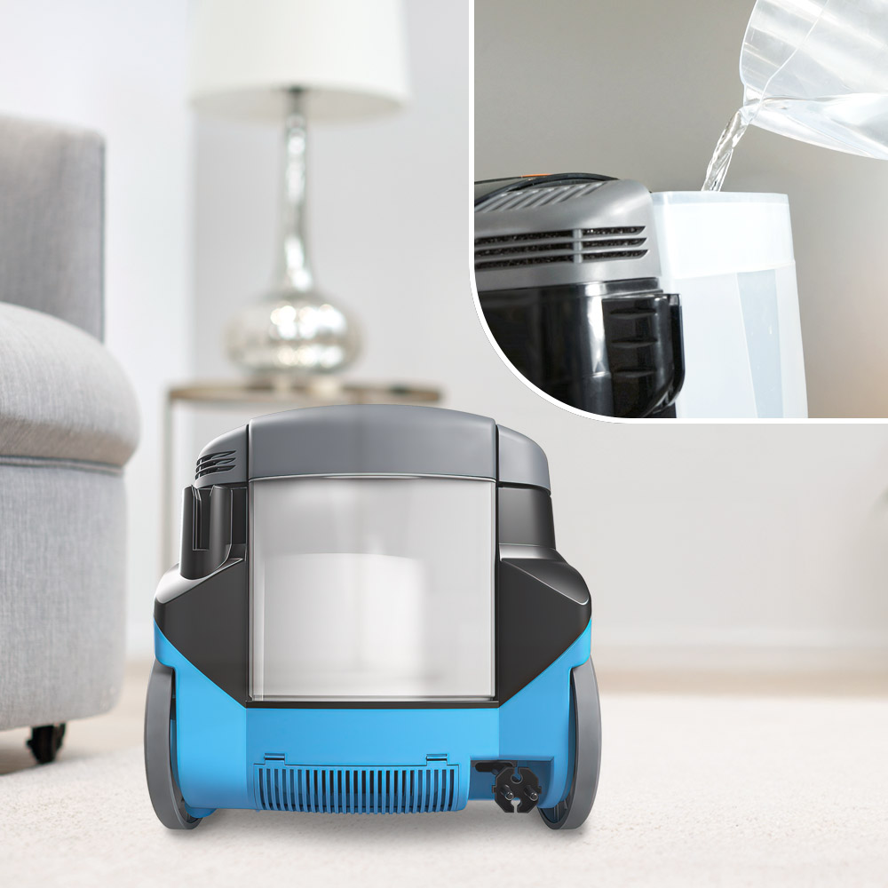 Вместительный съемный бак для моющего раствора 